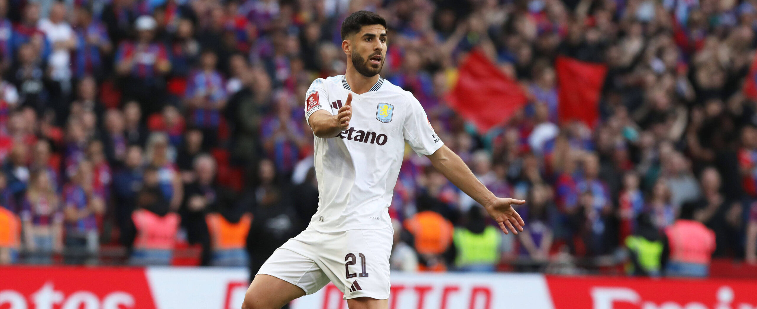 Marco Asensio in action for Aston Villa in 2025