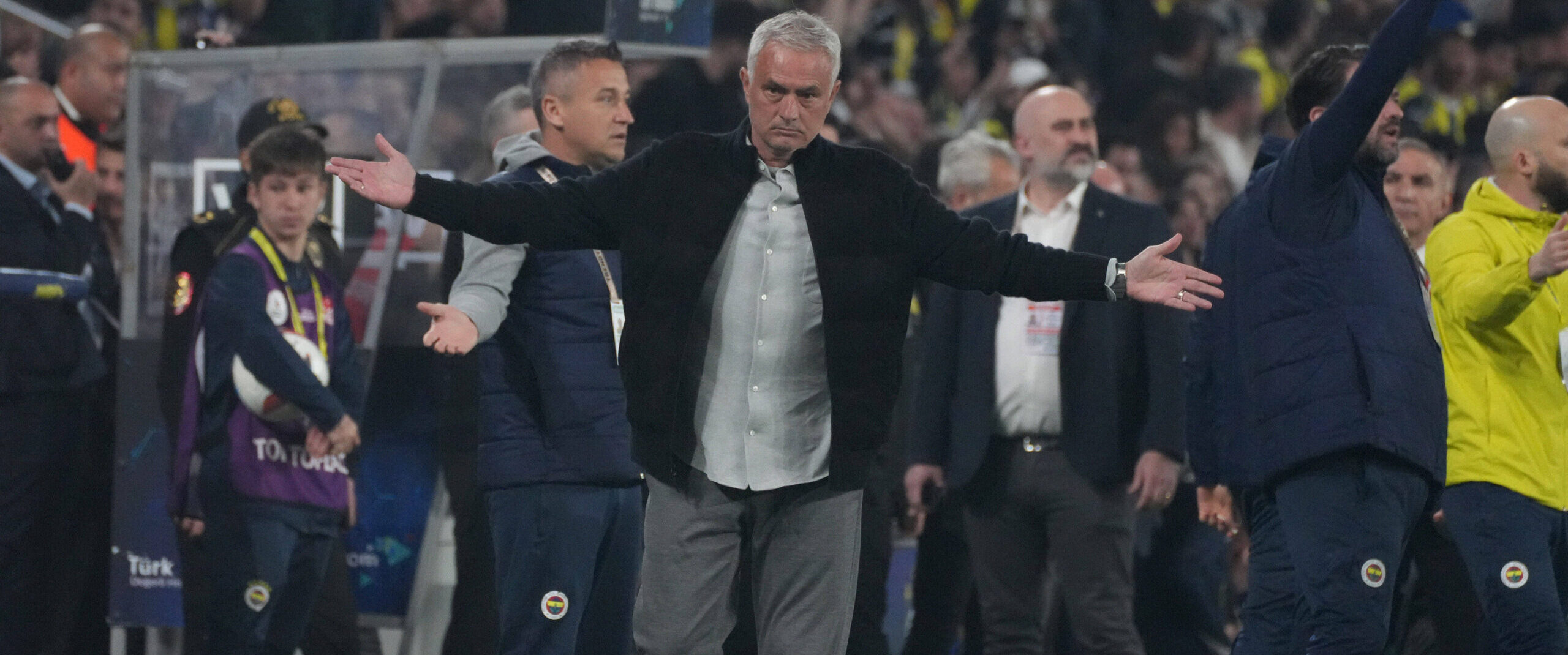 Fenerbahce v Kayserispor – Turkish Super League