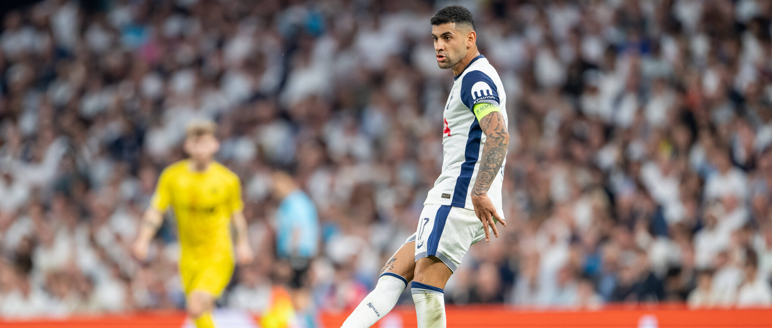 Romero in action for Spurs 2025