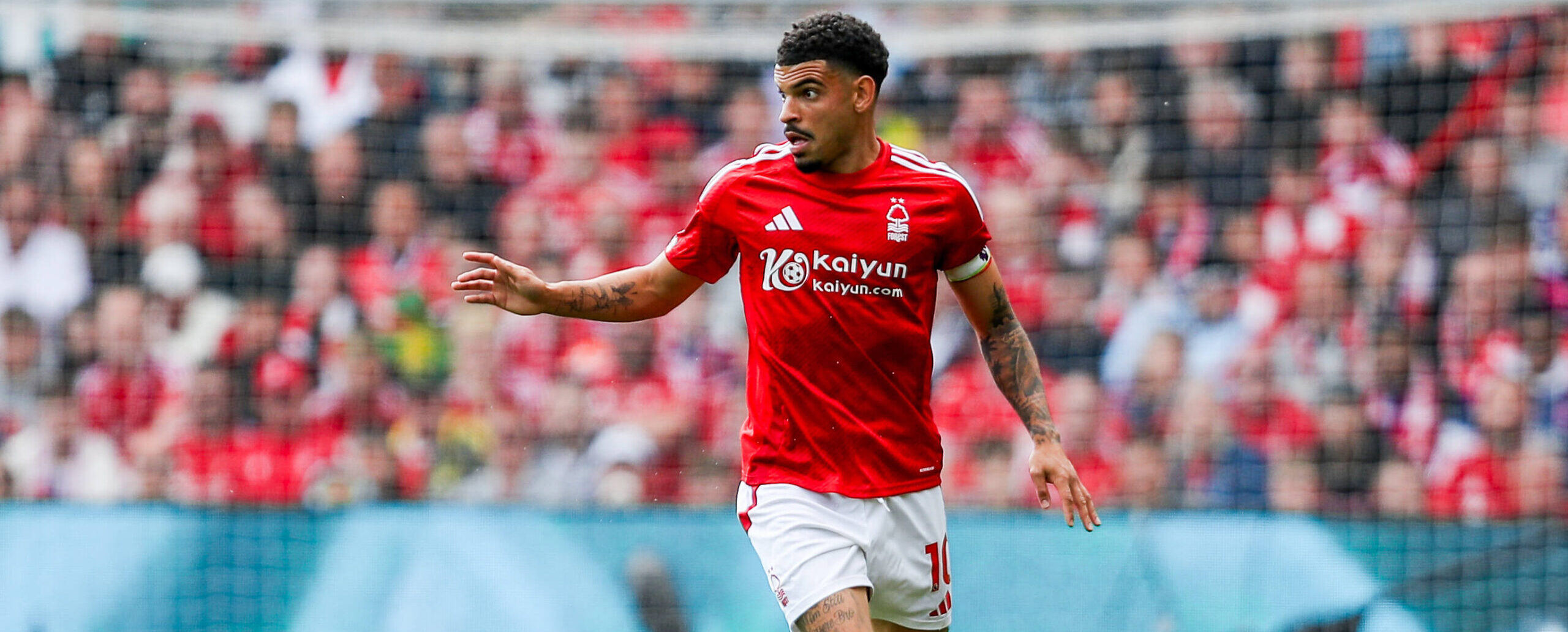 Morgan Gibbs-White in action for Nottingham Forest against Chelsea in 2025