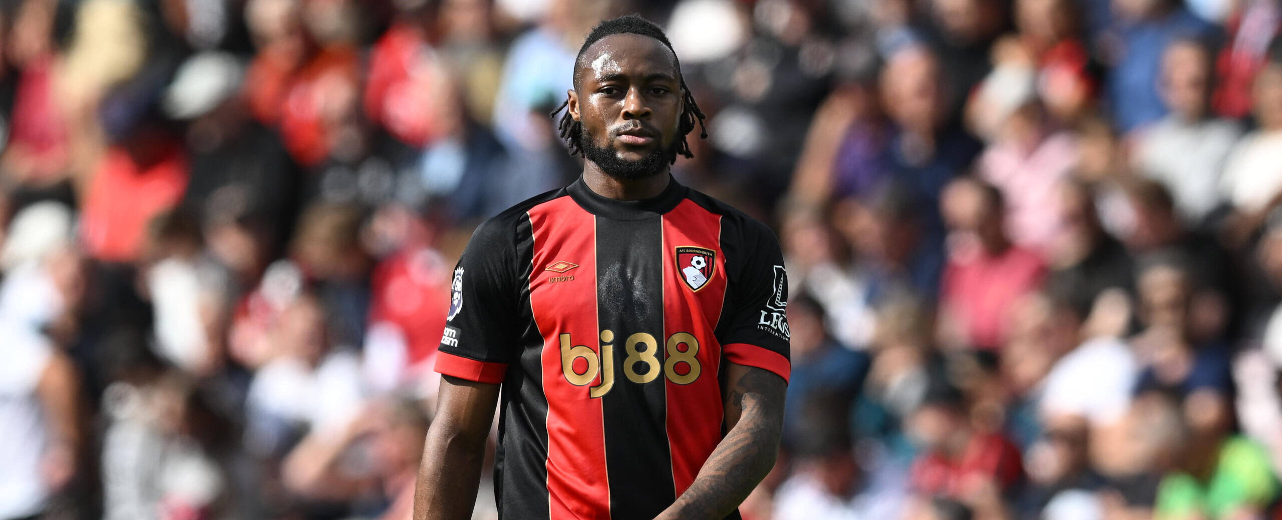 Semenyo 2025 in action for Bournemouth