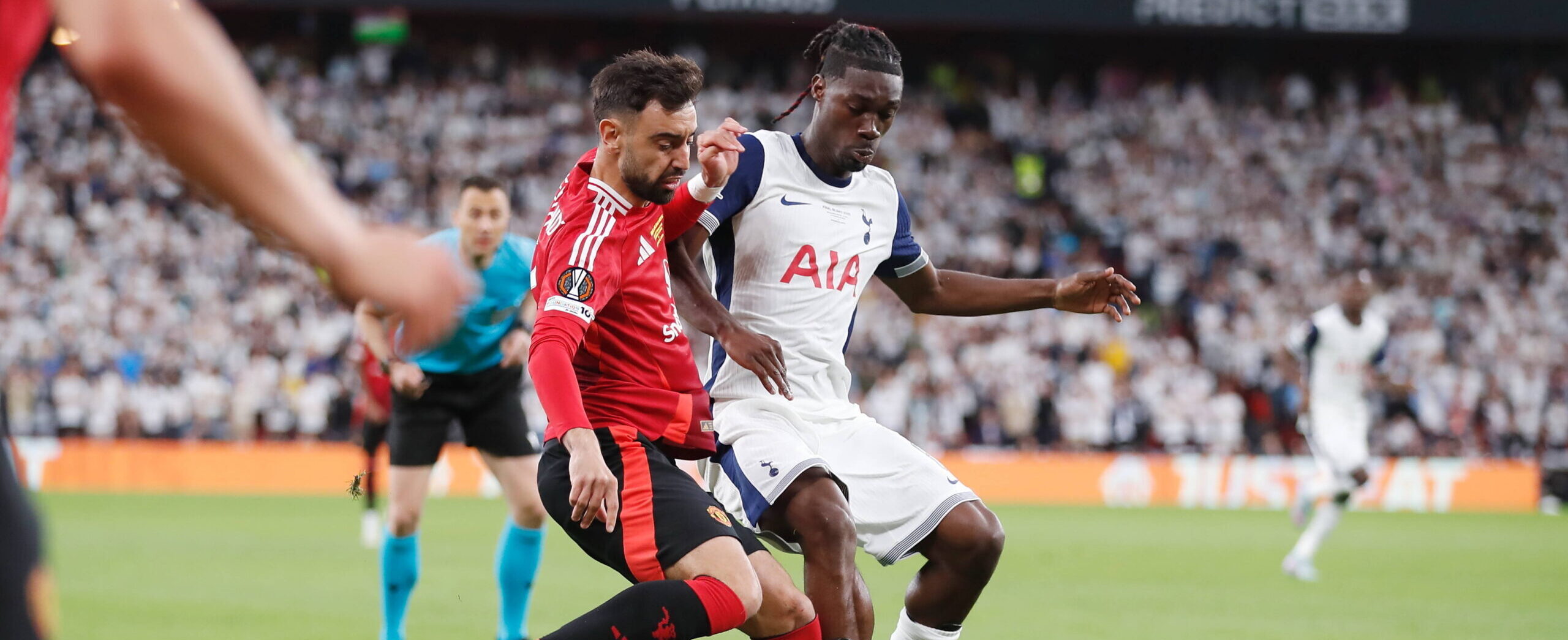 Bissouma in action for Spurs in 2025