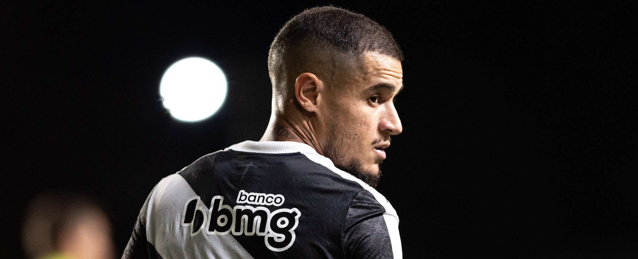 Coutinho 2025 in action. Aston Villa is selling him to Vasco