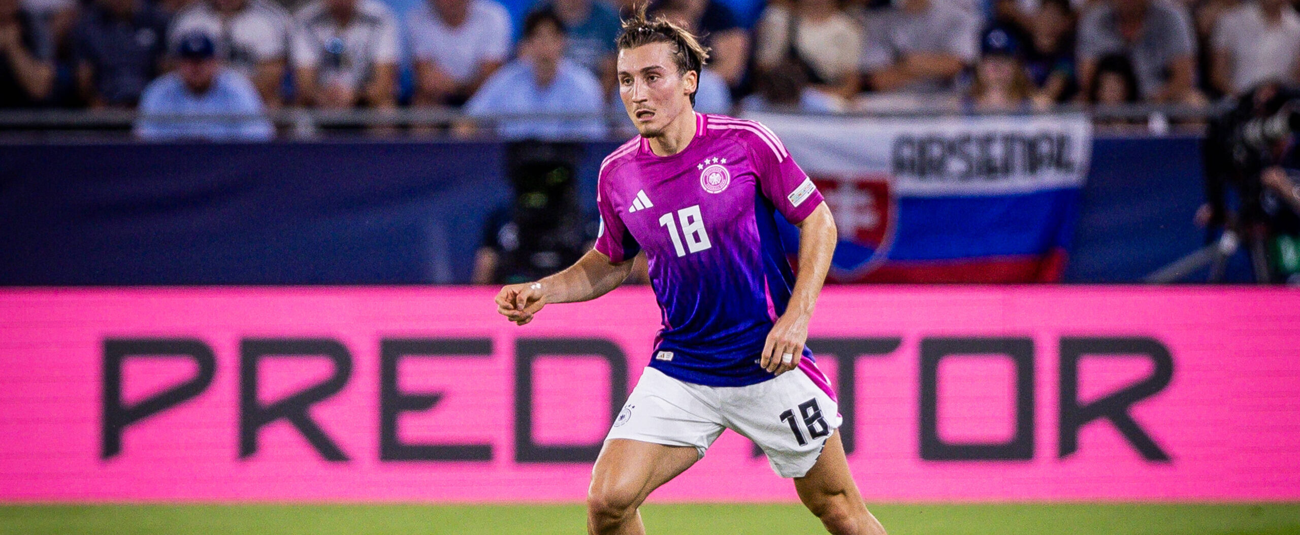 Rocco Reitz in action for Germany U21