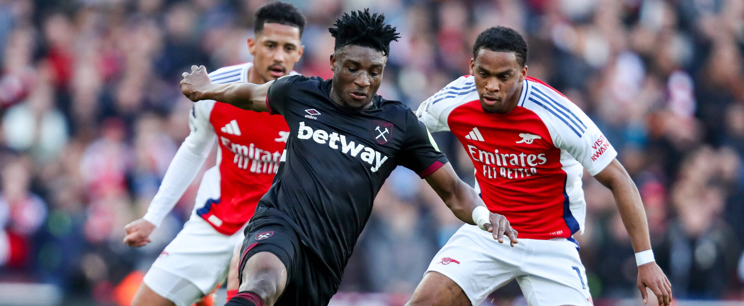 Kudus in action against Arsenal in 2025