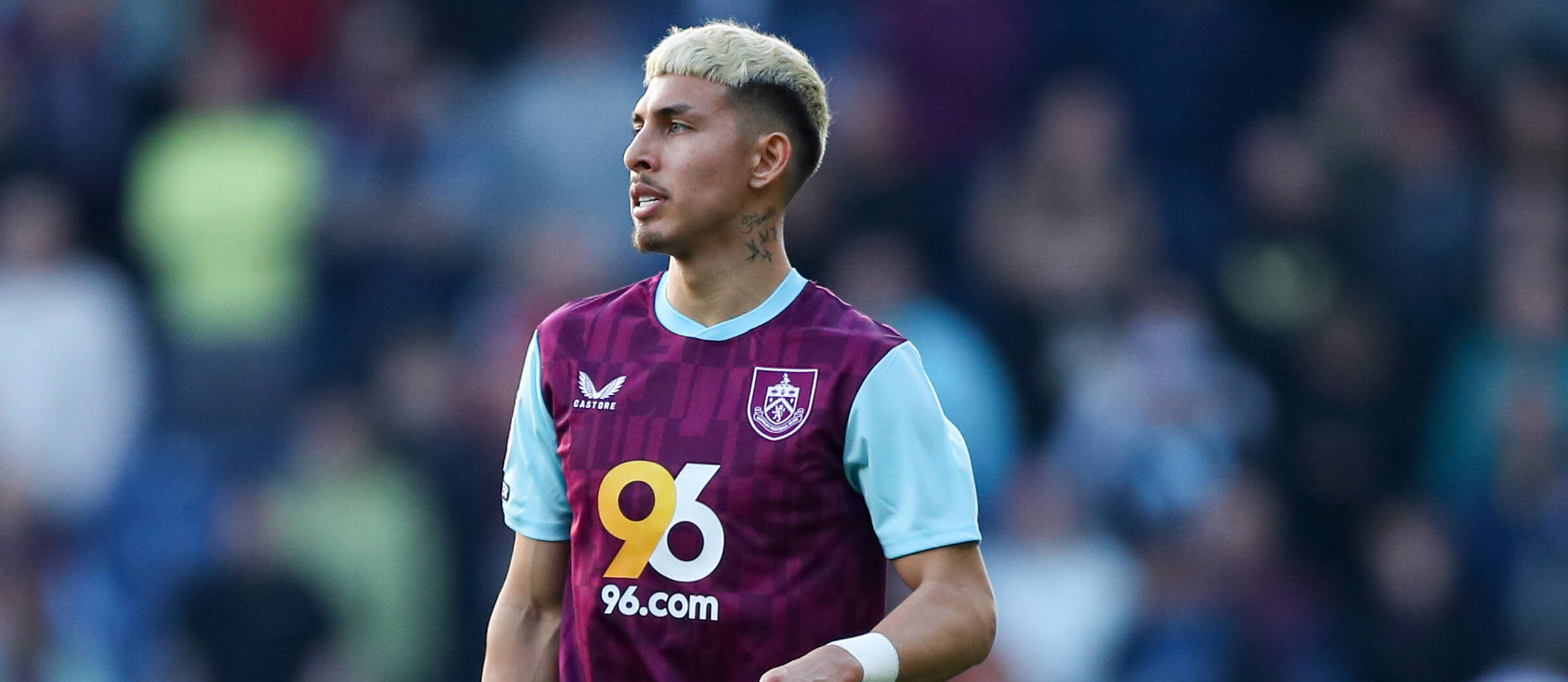 Jeremy Sarmiento in action for Burnley in 2025