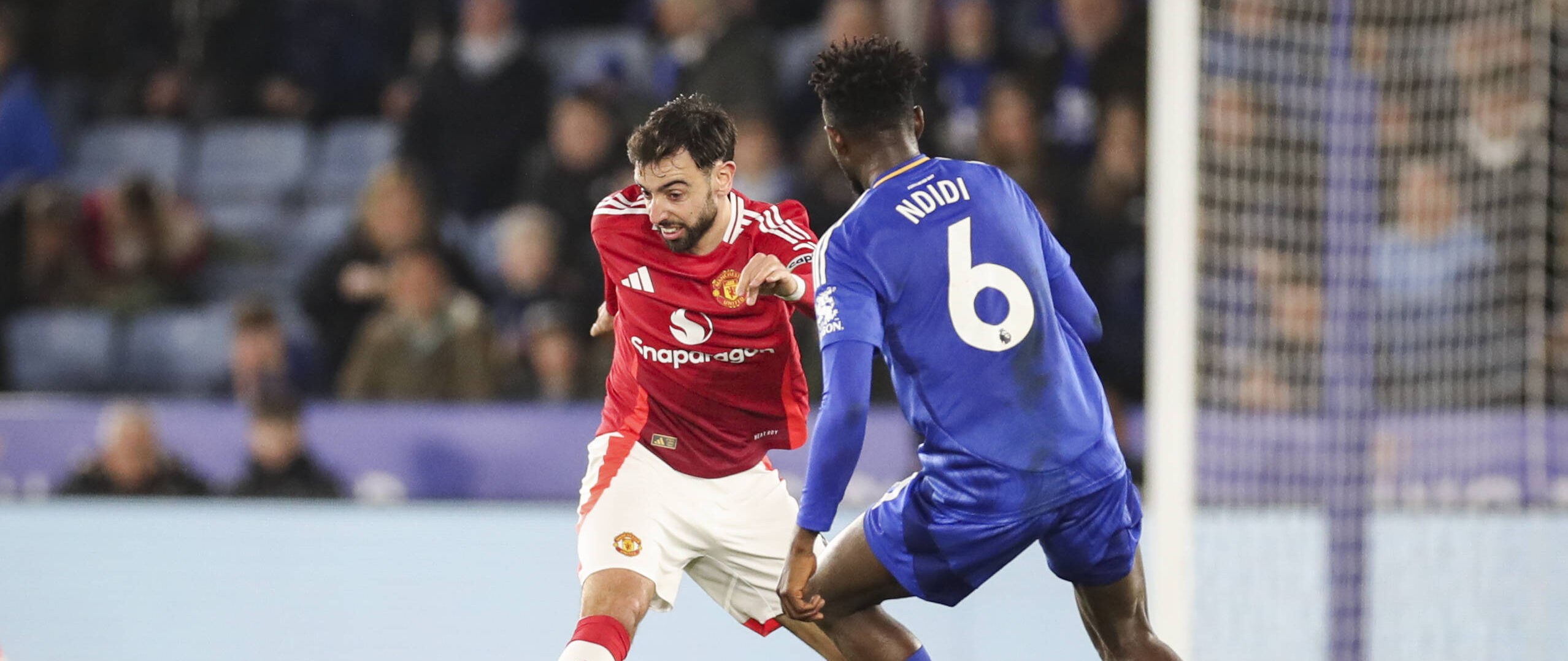 Ndidi in action against Bruno Fernandes in 2025