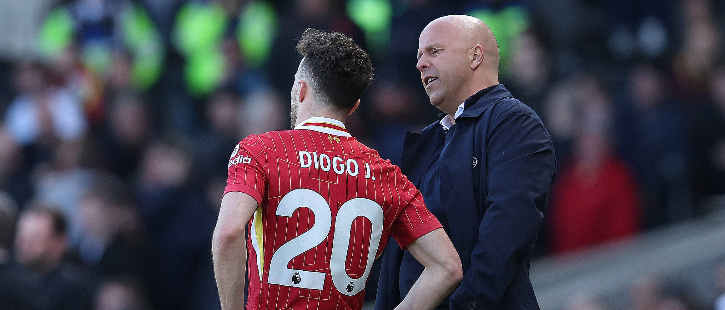Arne Slot and Diogo Jota in 2025