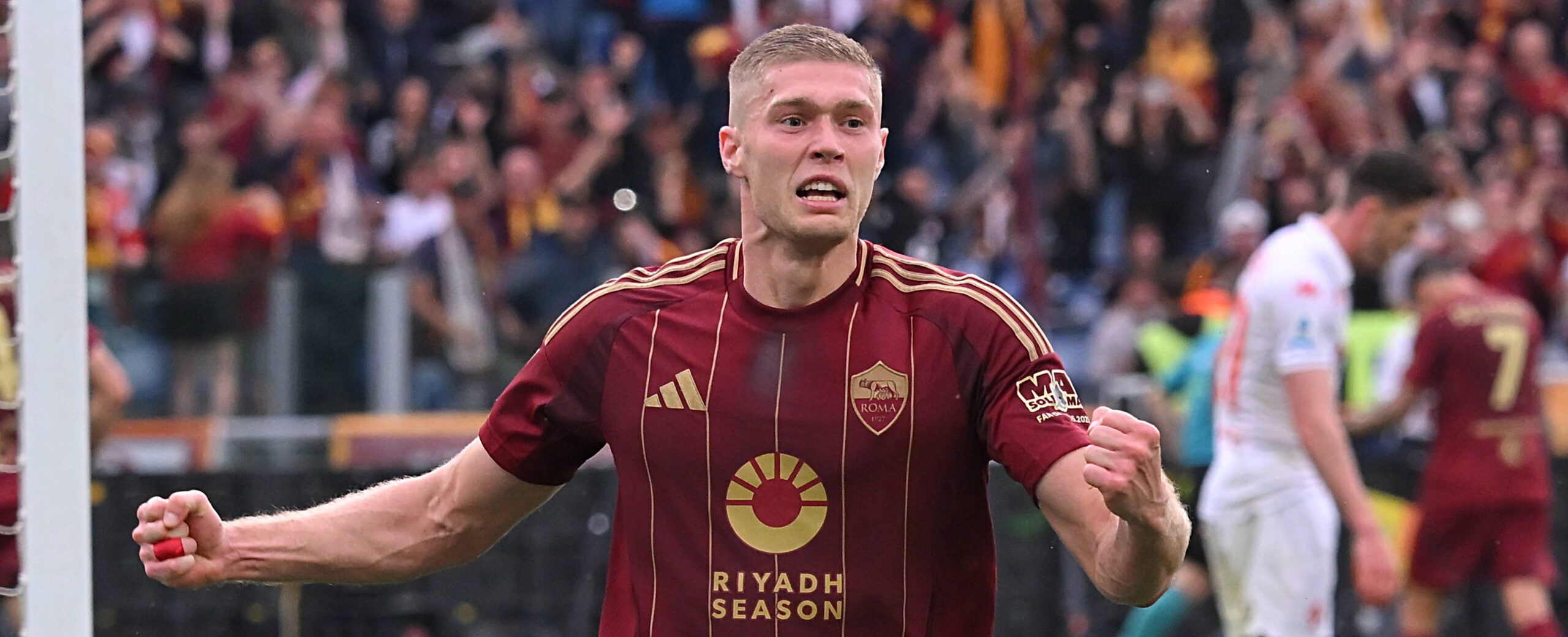 Artem Dovbyk in action for Roma in 2025 - now wanted by West Ham United