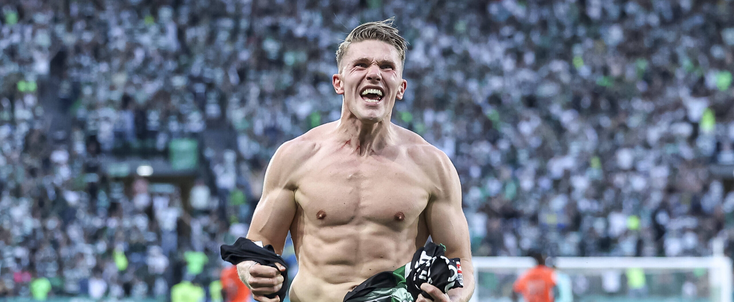 Gyokeres in action for Sporting about to join Arsenal in the summer of 2025