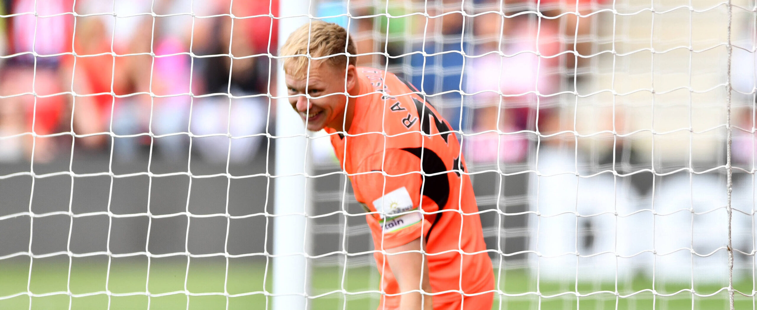 Aaron Ramsdale in action for Southampton wanted by Newcastle United in 2025