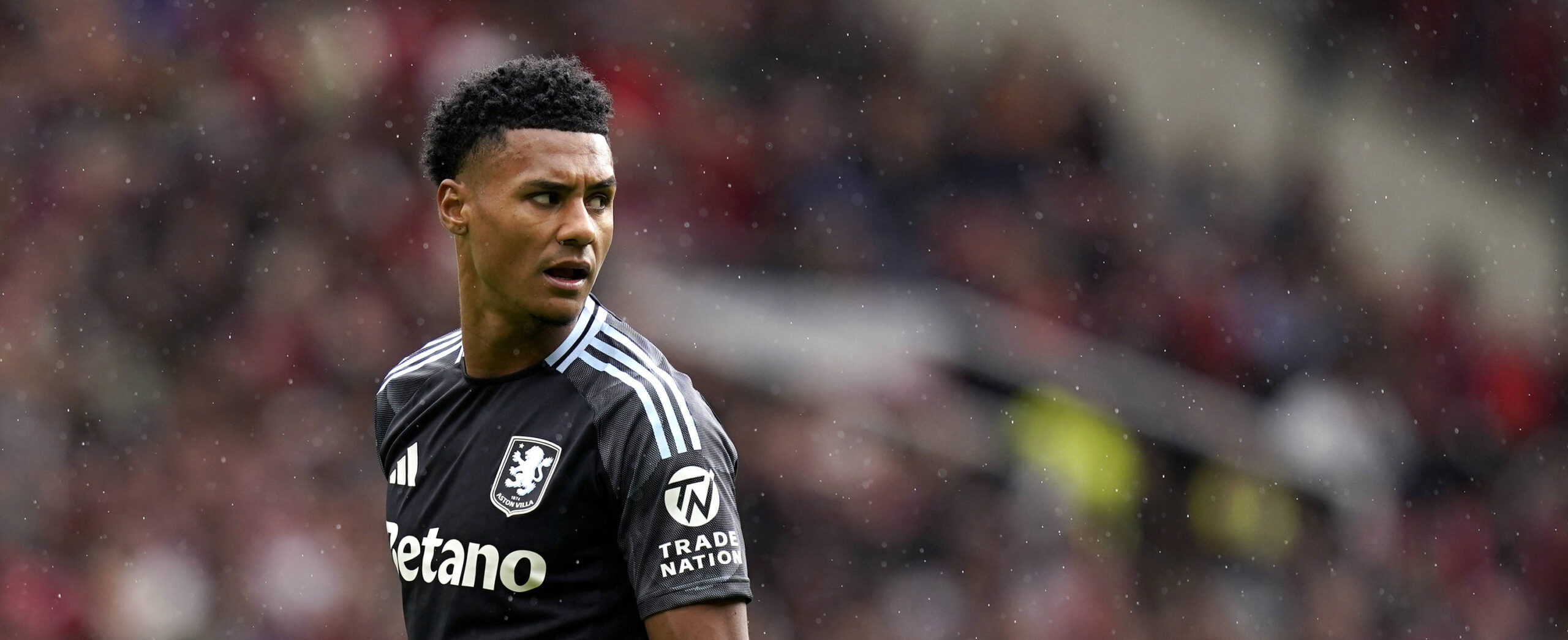 Ollie Watkins in action for Aston Villa against Manchester United in 2025. Watkins wants to leave Aston Villa