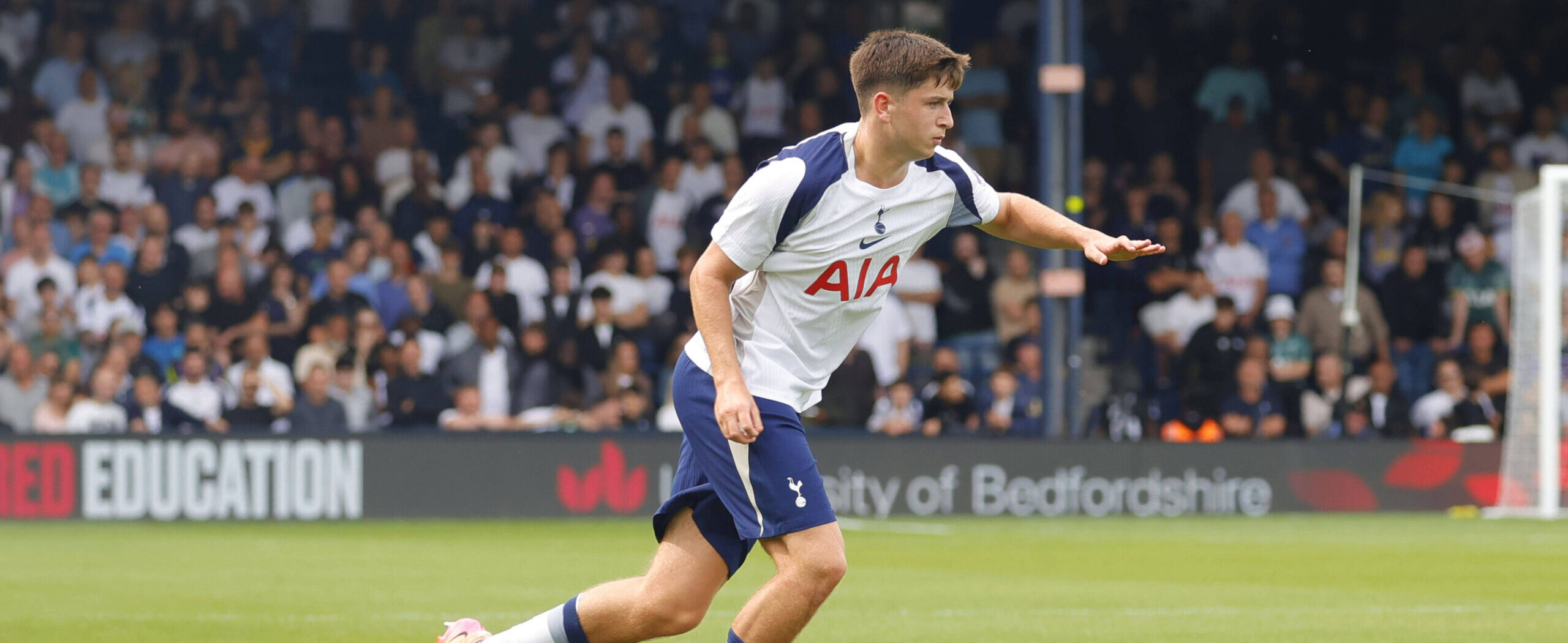 Mikey Moore in action for Spurs in 2025 - now wanted on loan by Rangers