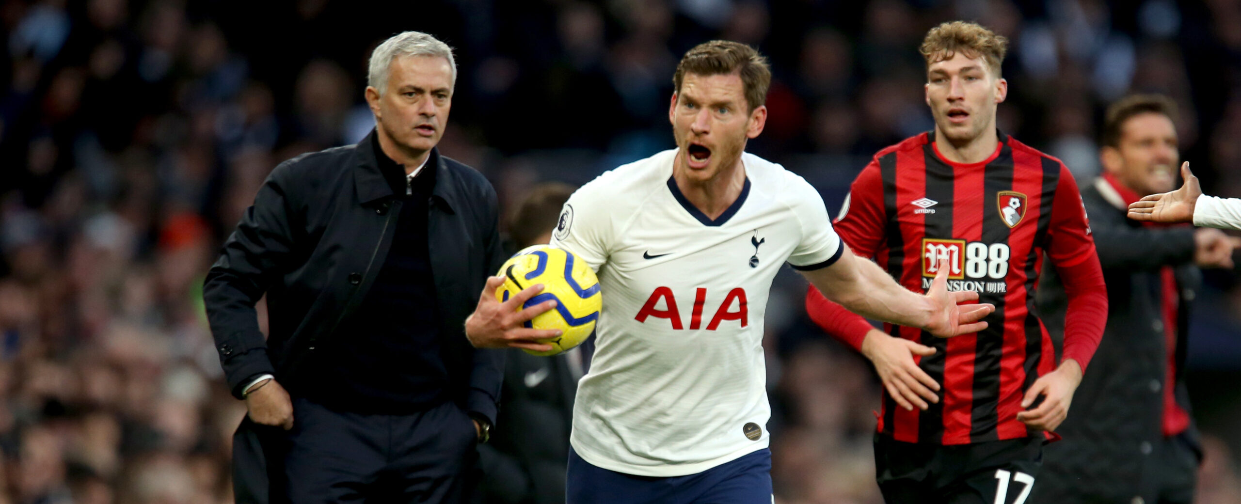 Jan Vertonghen in action for Tottenham in 2025