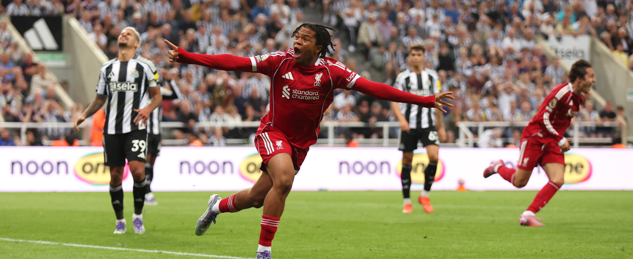Rio Ngumoha goal vs Newcastle United 2025