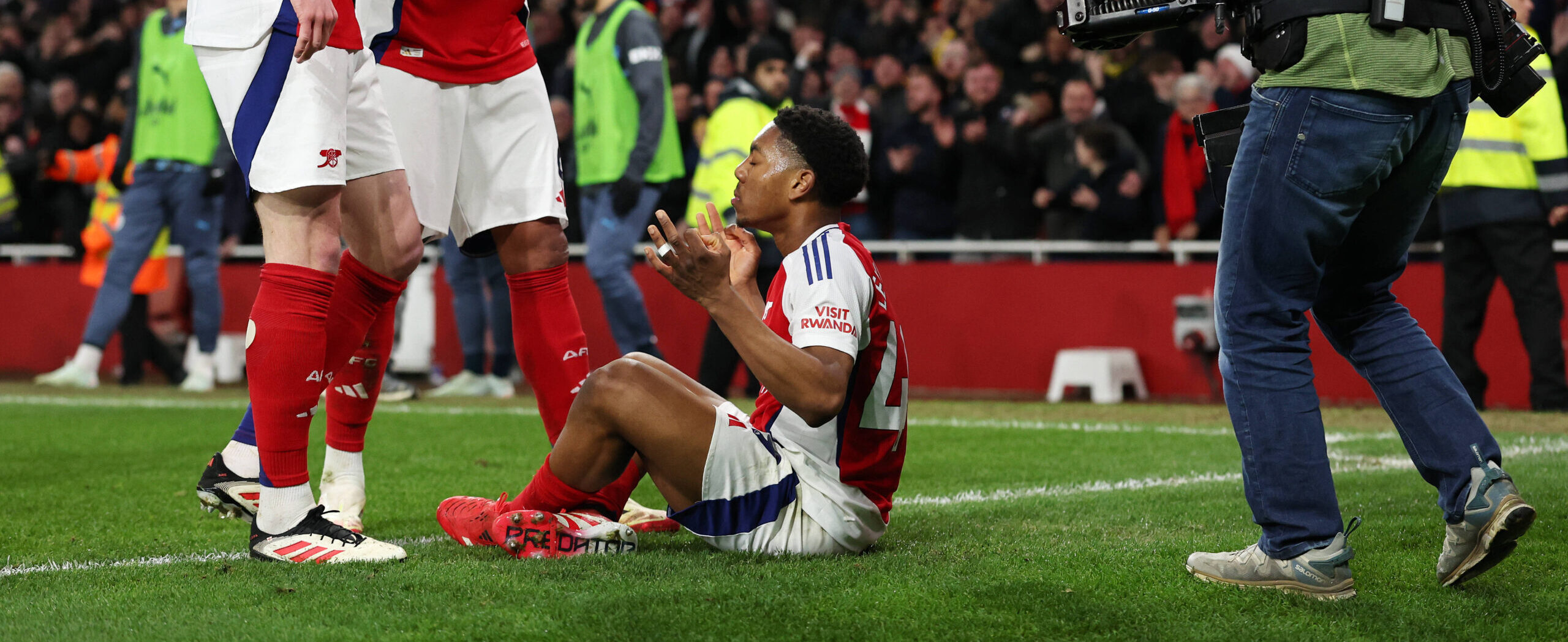 Myles Lewis-Skelly vs Manchester City in 2025