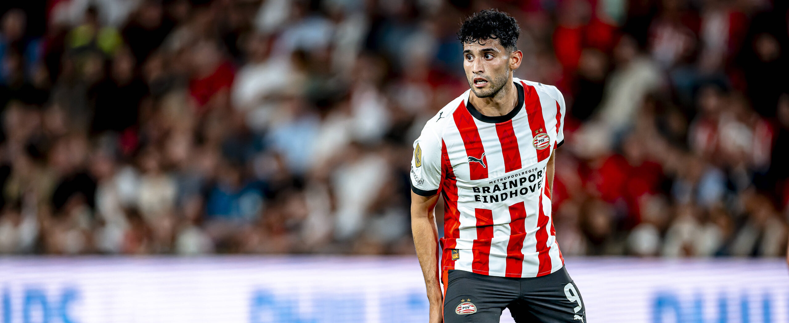 Ricardo Pepi in action for PSV in 2025 pre-season friendly. Wanted by Fulham
