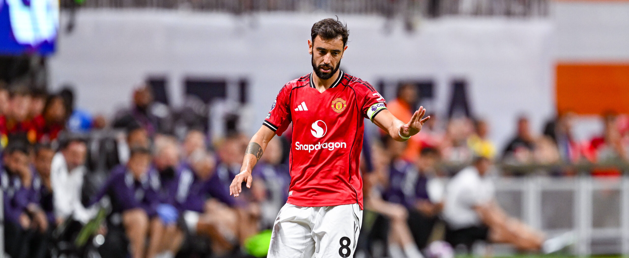 Bruno Fernandes in action for Manchester United in 2025 pre-season friendly