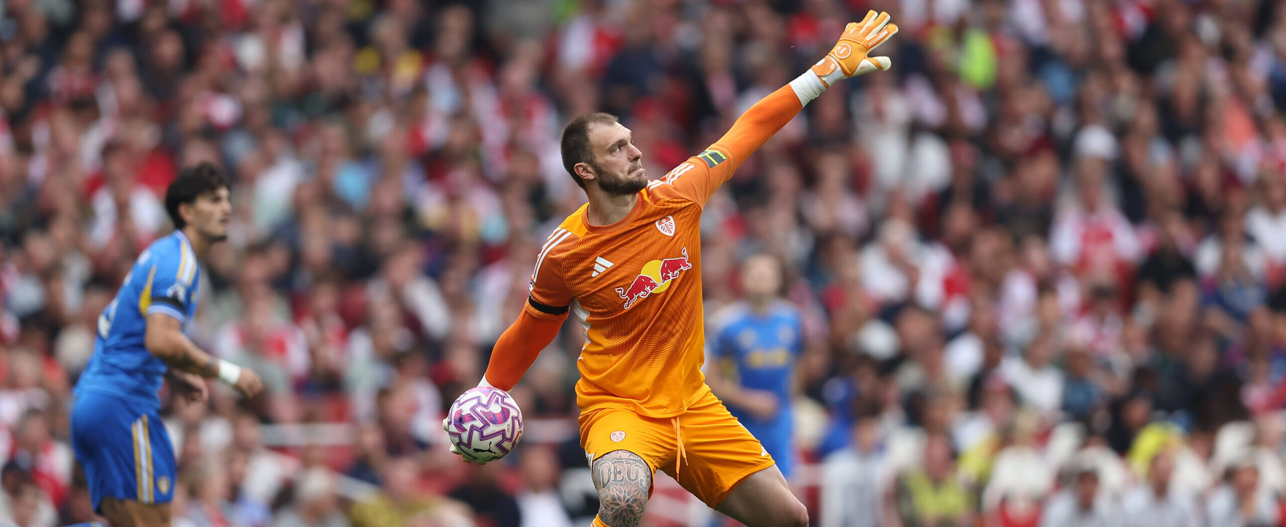 Lucas Perri in action for Leeds United in 2025