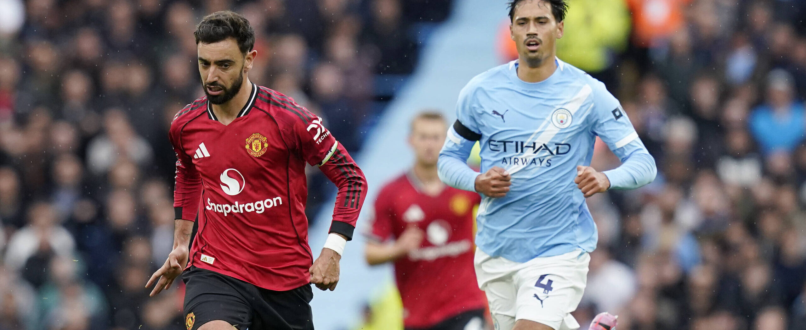 Bruno Fernandes in action against Manchester City in 2025