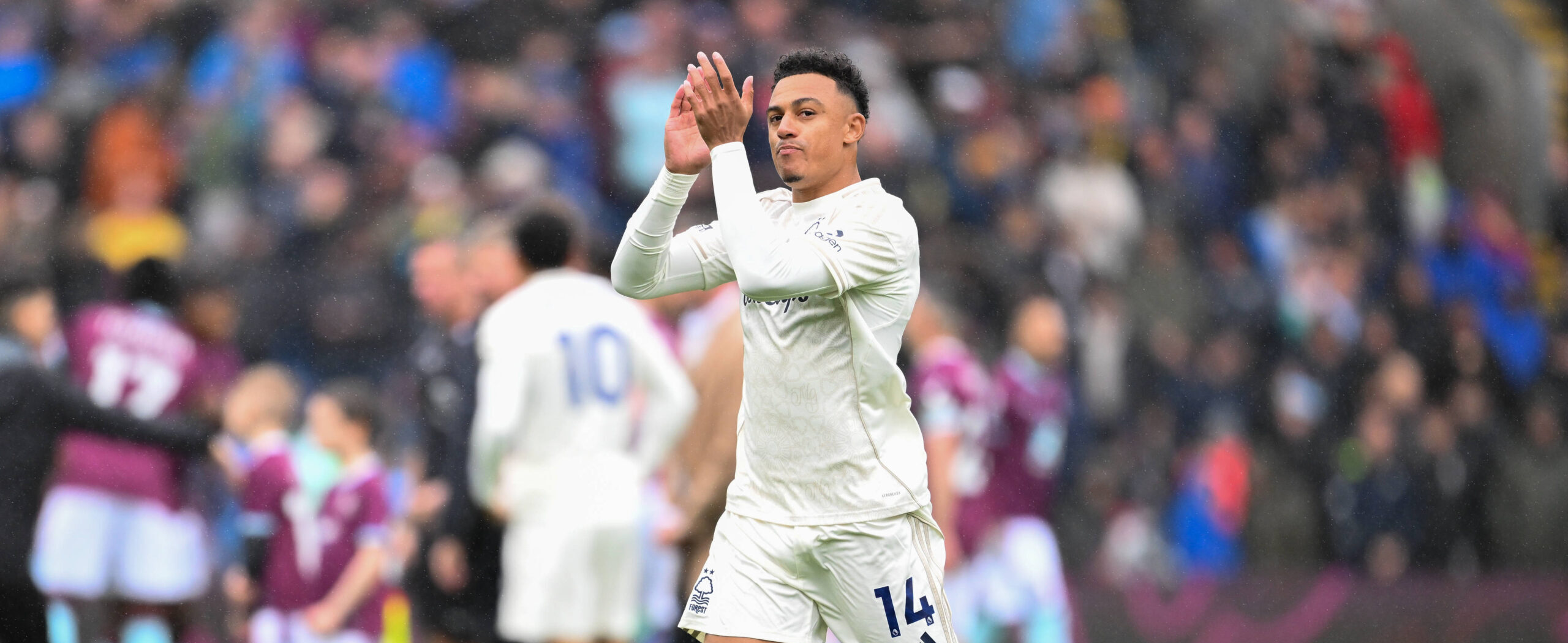 Dan Ndoye in action for Nottingham forest