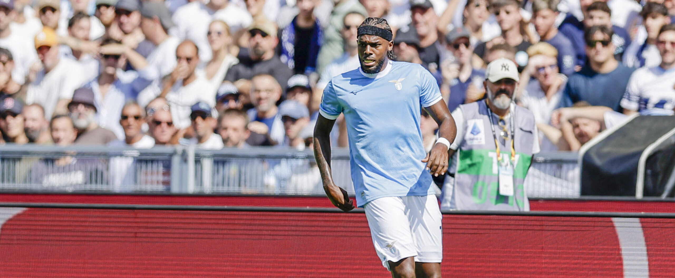 Nuno Tavares in action for Lazio in 2025