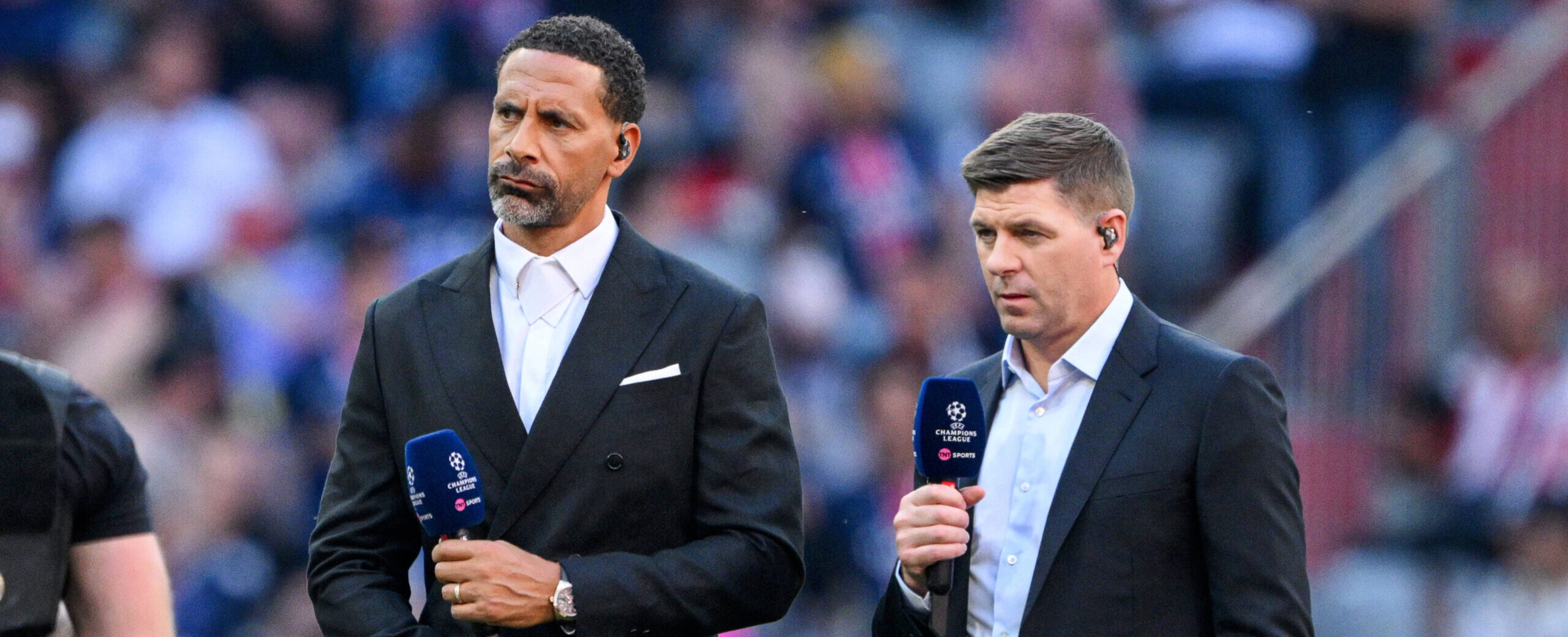 Steven Gerard with Rio Ferdinand