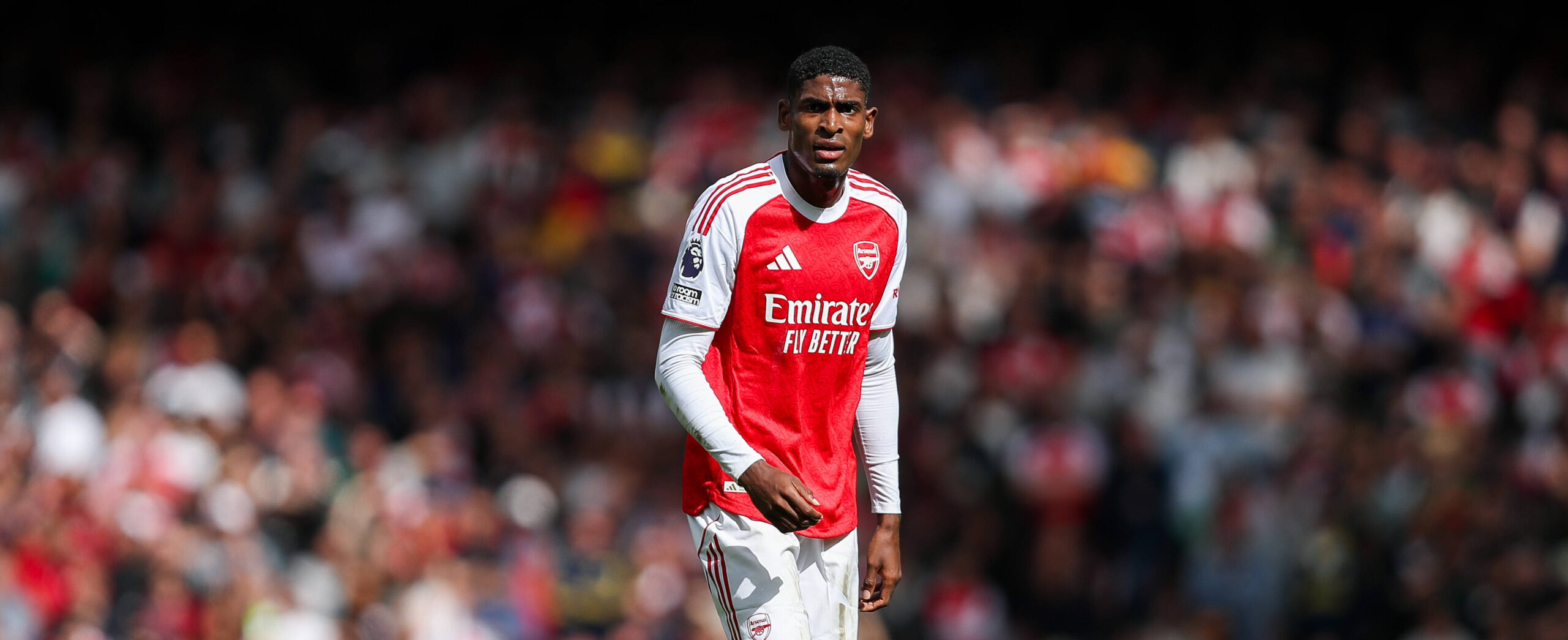 Cristhian Mosquera in action for Arsenal in 2025