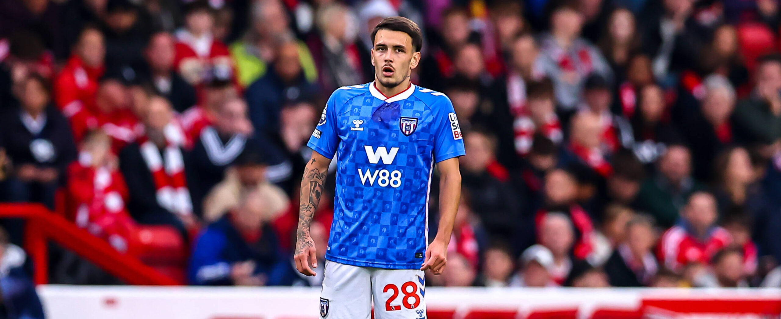 Enzo Le Fee in action for Sunderland in 2025