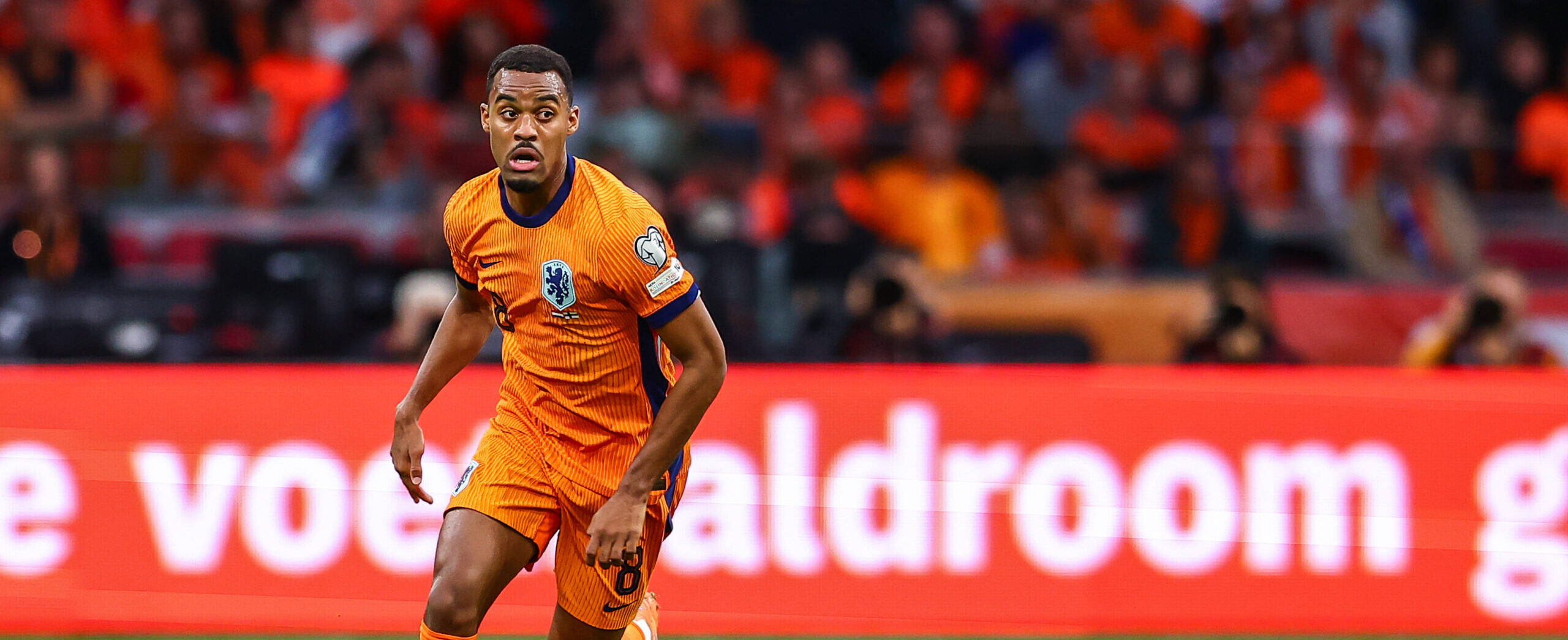 Ryan Gravenberch in action for the Netherlands in 2025