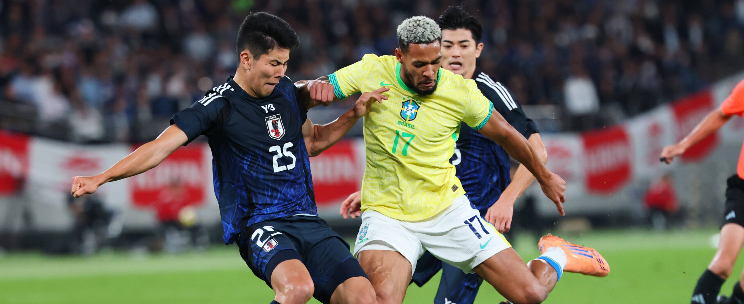 Joelinton in action for Brasil in 2025