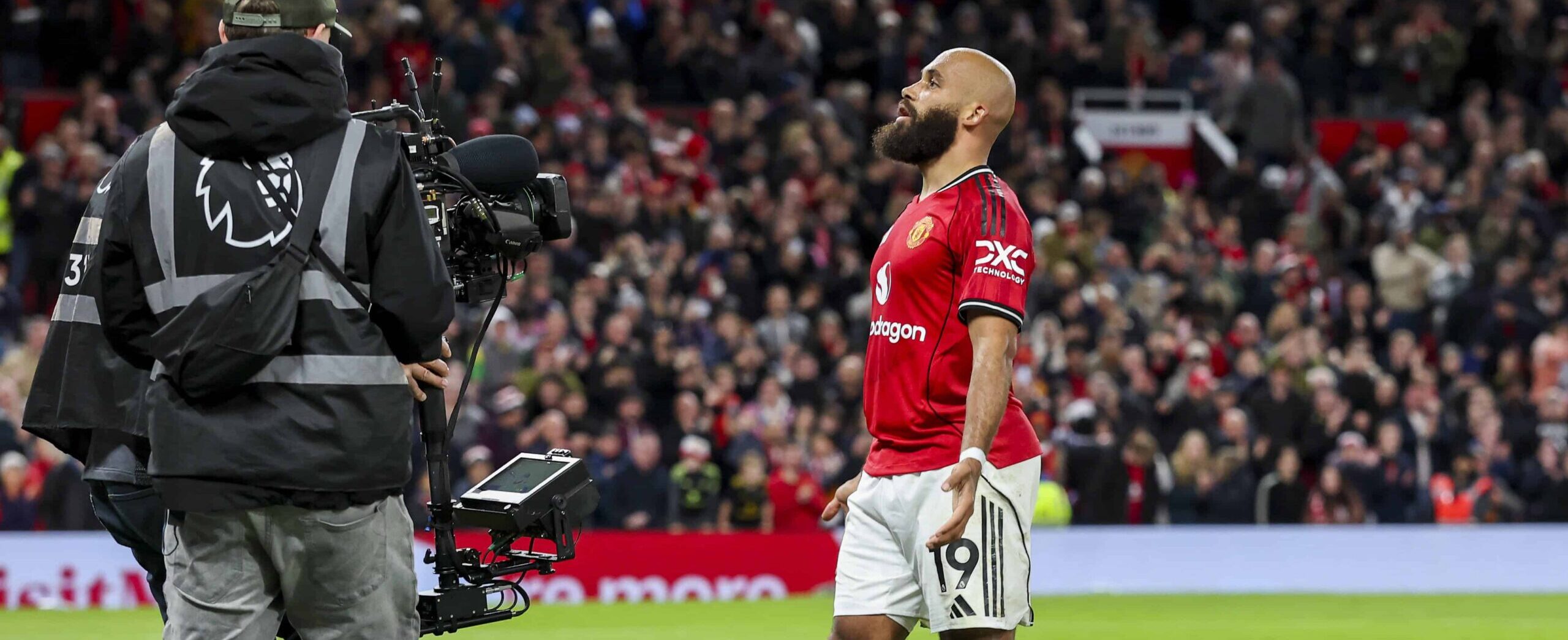 Bryan Mbeumo in action for Manchester United in 2025