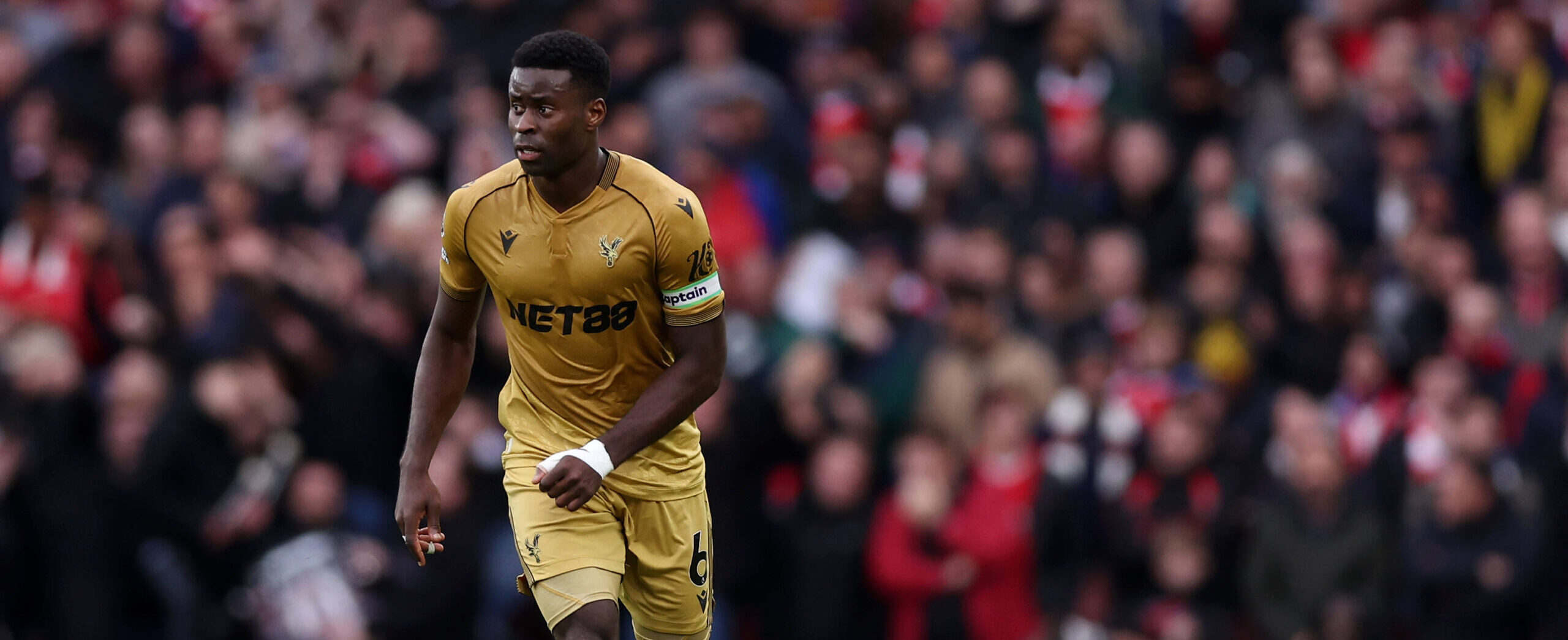 Marc Guehi in action for Crystal Palace in 2025 against Arsenal