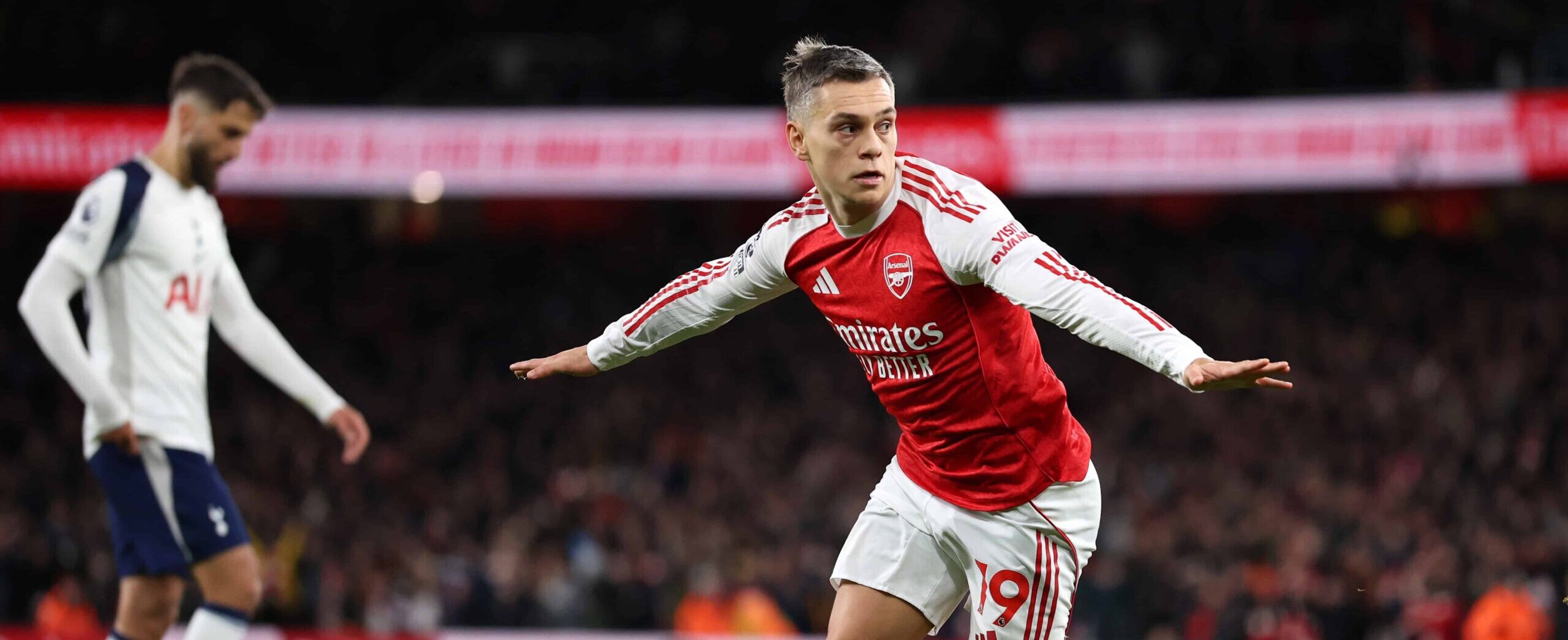 Leandro Trossard in action for Arsenal vs Tottenham in 2025