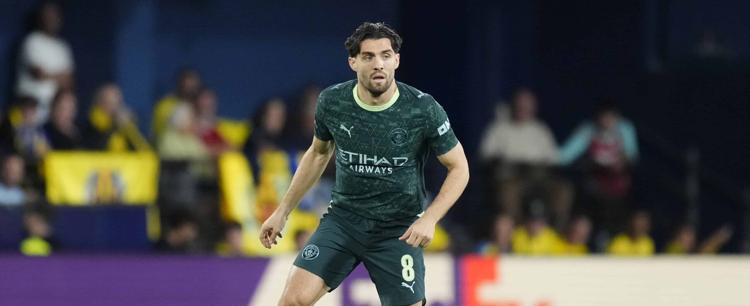 Mateo Kovacic in action for Manchester City in 2025