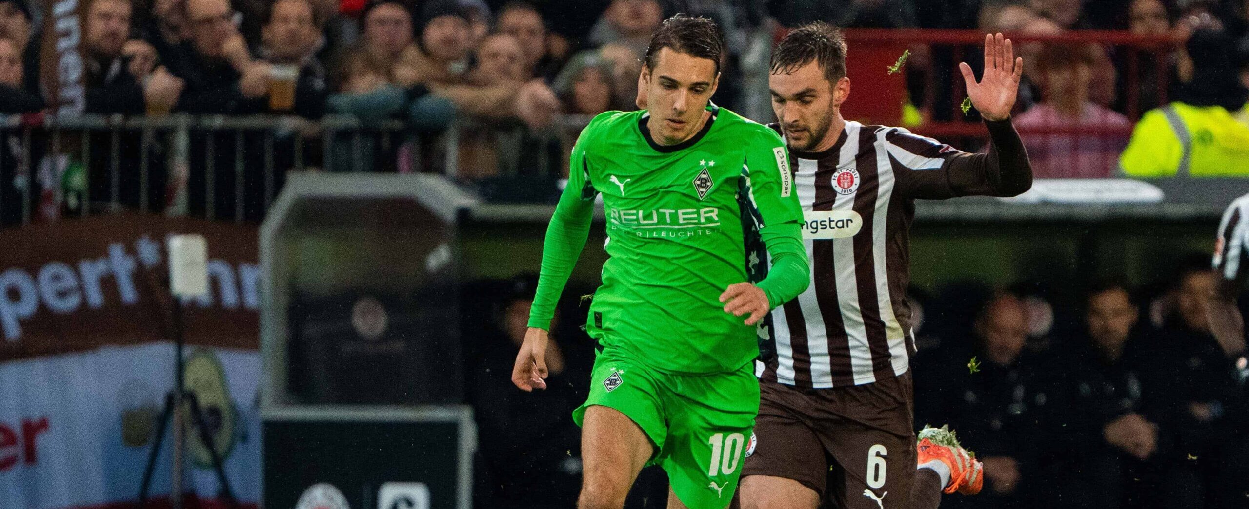 Florian Neuhaus in action in 2025