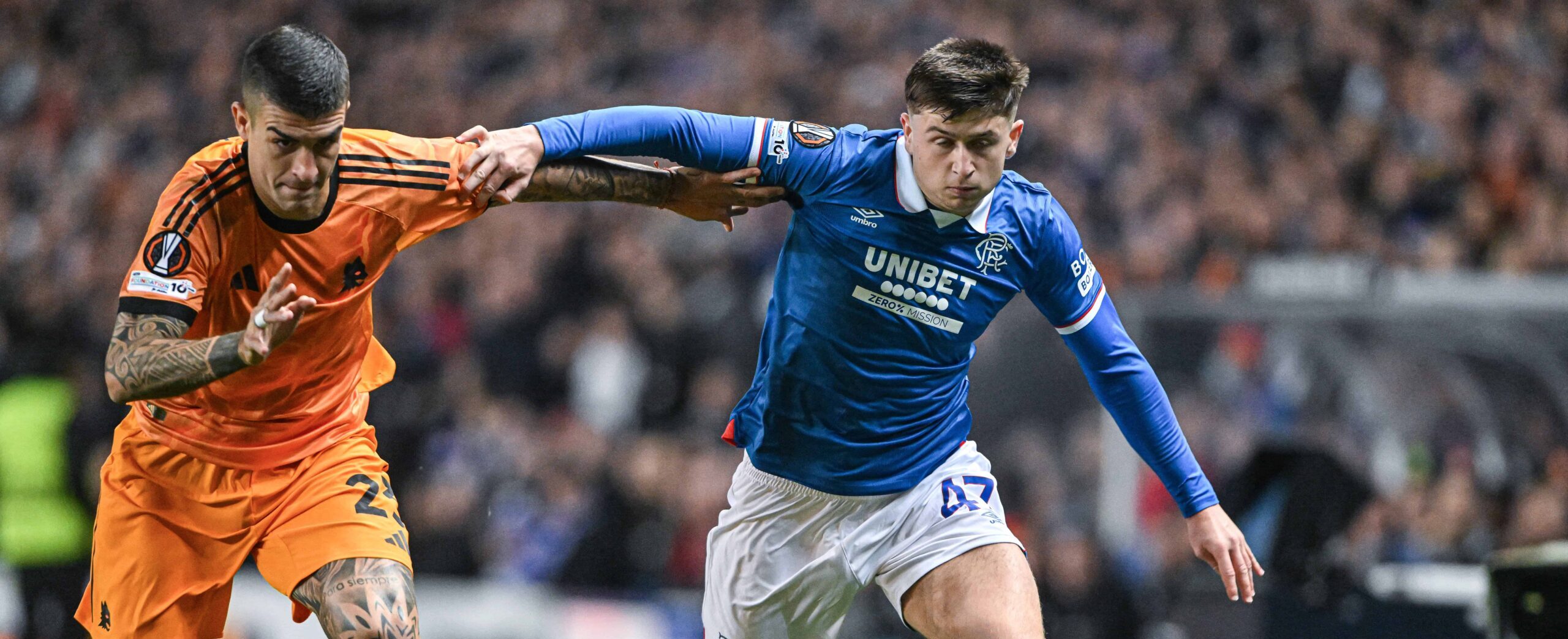 Mikey Moore in action for Rangers in the Europa League in 2025