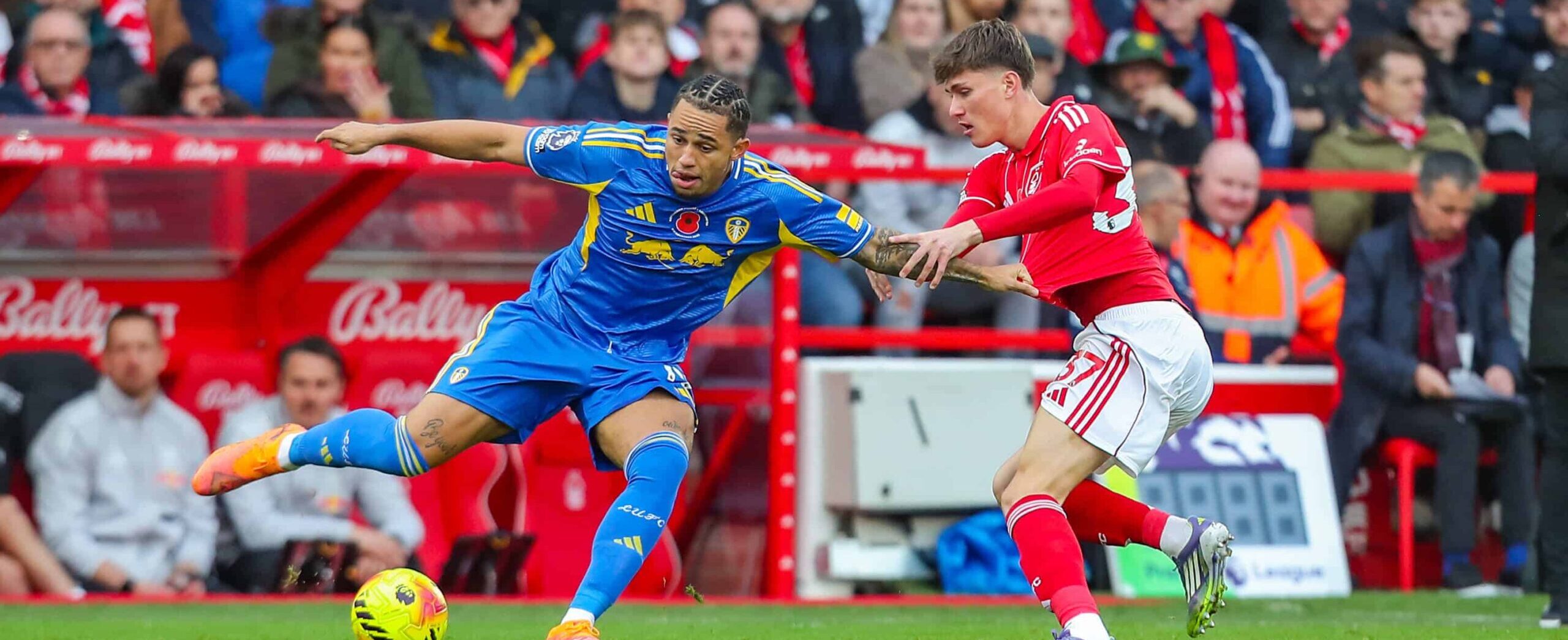 Nicolò Savona in action for Nottingham Forest in 2025 against Leeds United