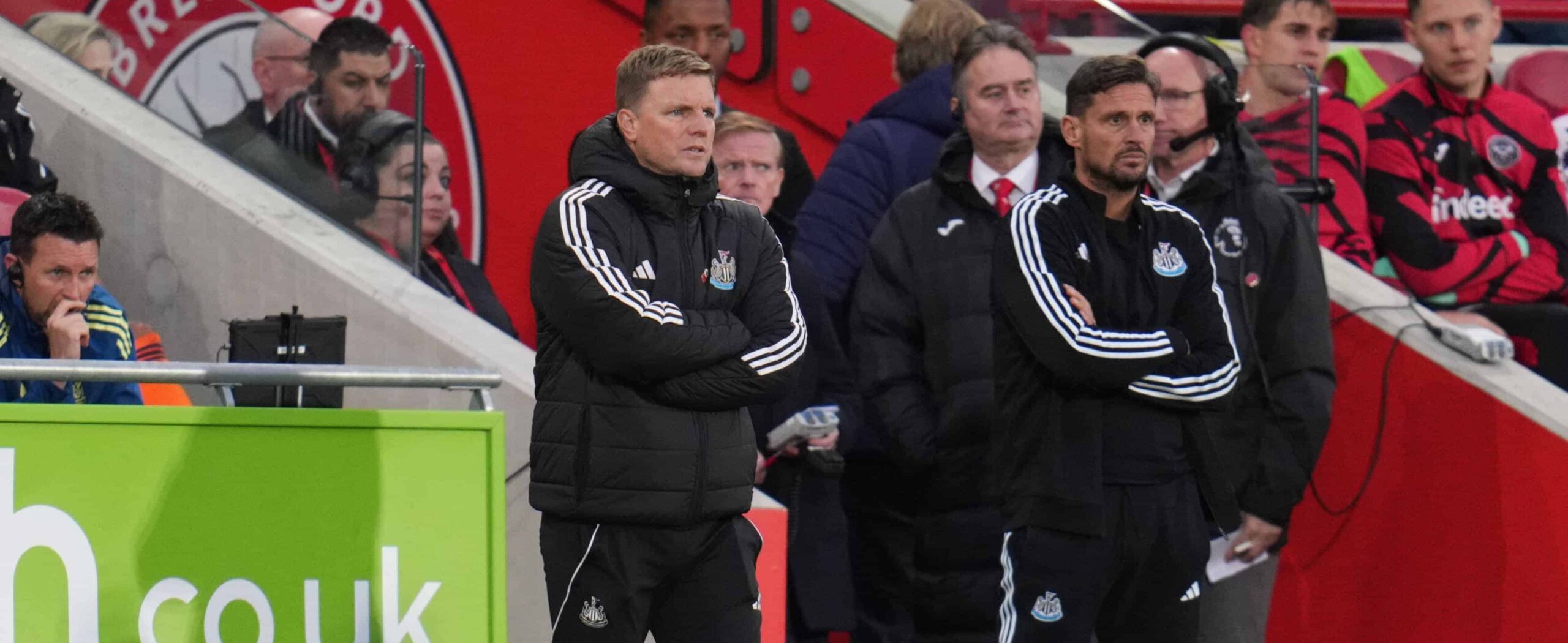Eddie Howe in action for Newcastle United in 2025 against Brentford