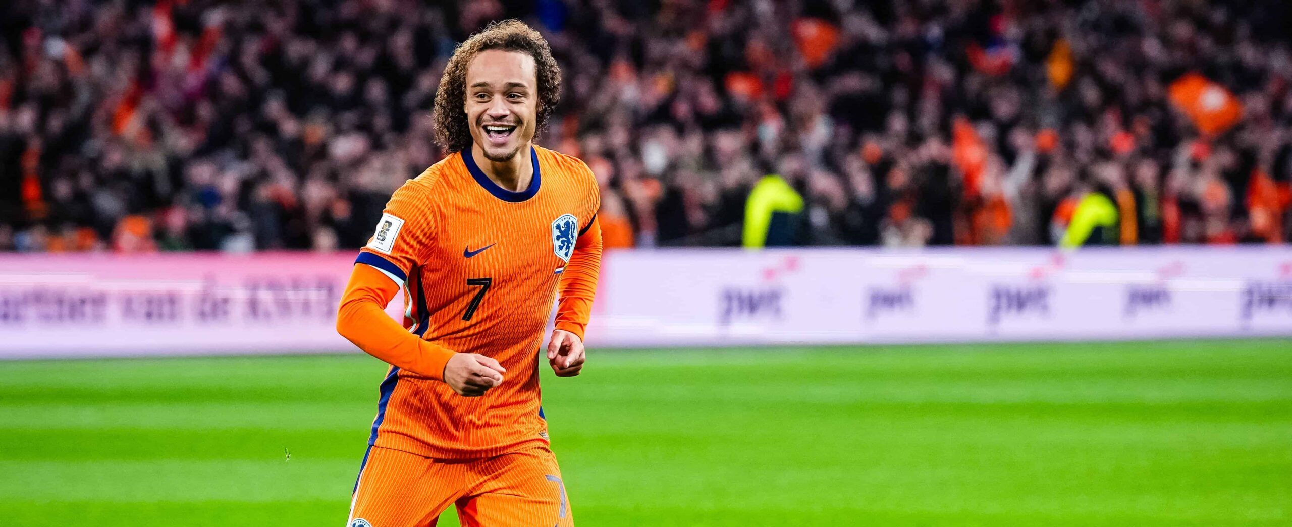 Xavi Simons in action for the Netherlands in 2025