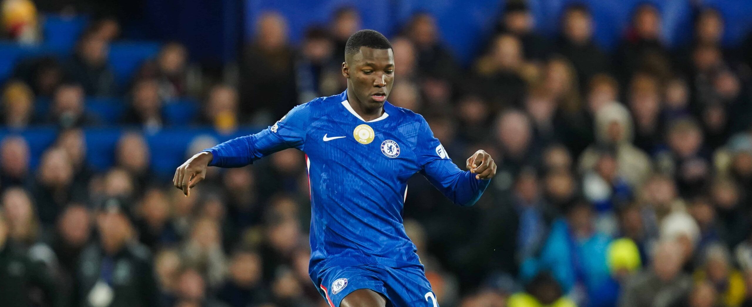 Caicedo in action for Chelsea in the Champions League 2025