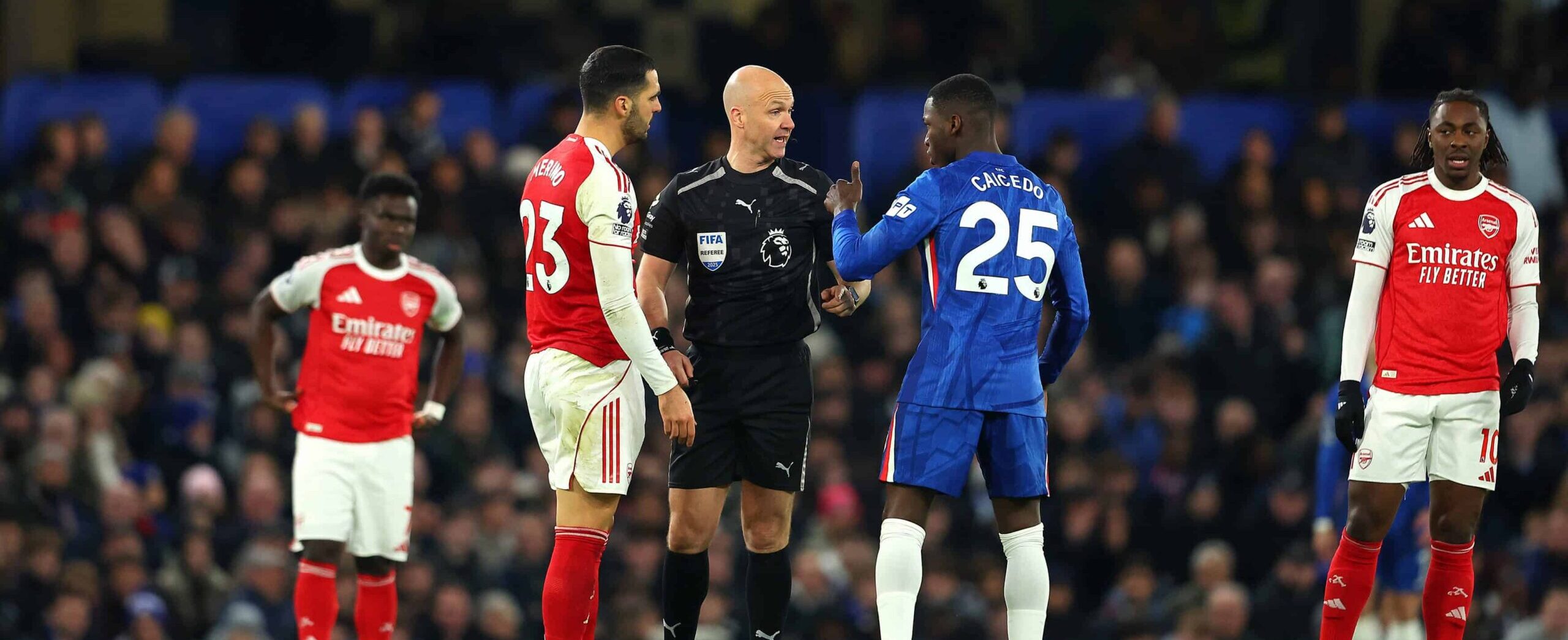 Caicedo in action against Arsenal in 2025