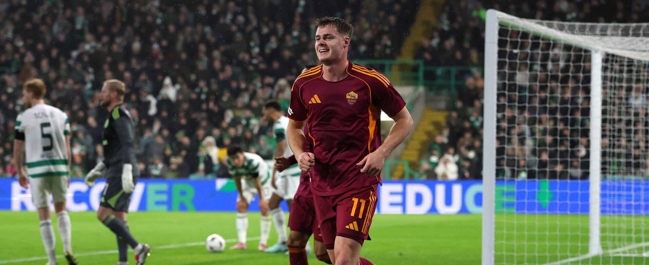 Evan Ferguson in action for AS Roma in 2025