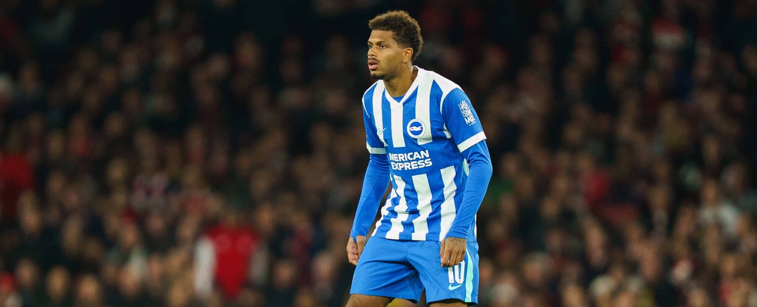 Georginio Rutter in action for Brighton in 2025