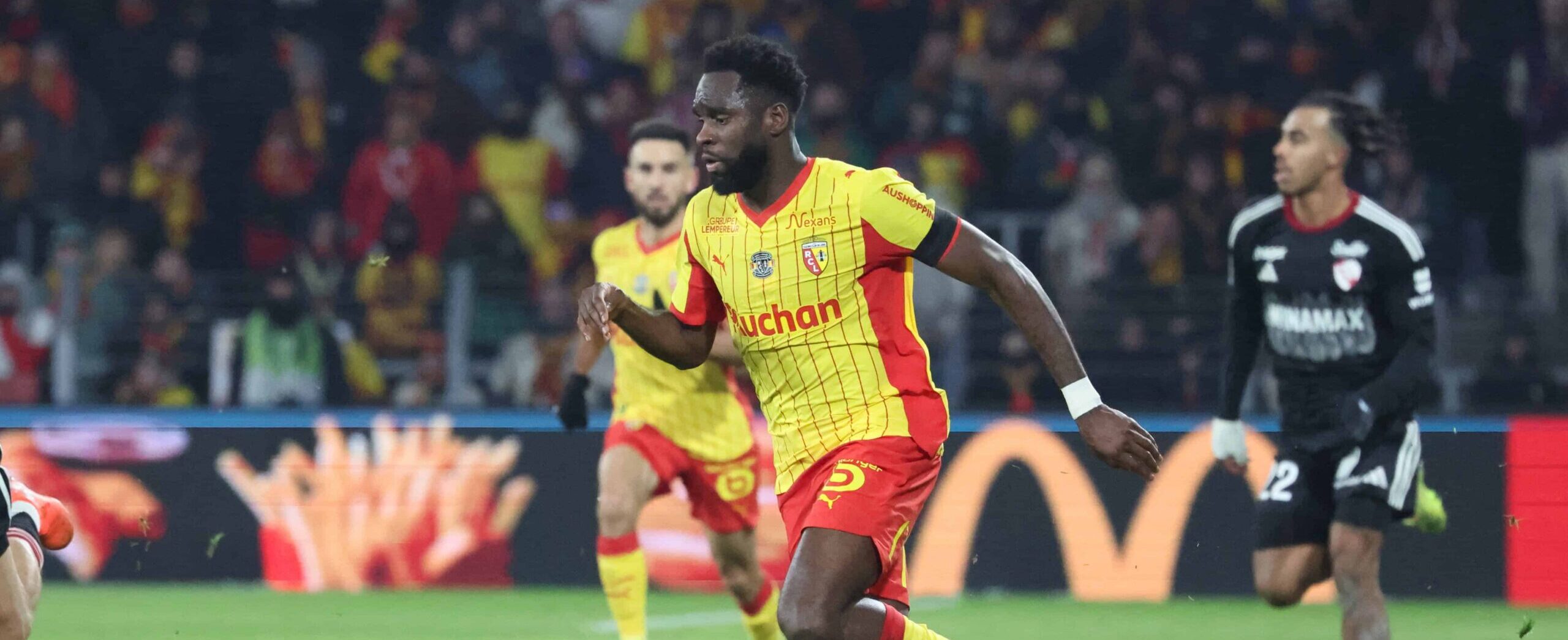 Odsonne EDOUARD with the ball for RC Lens in 2025