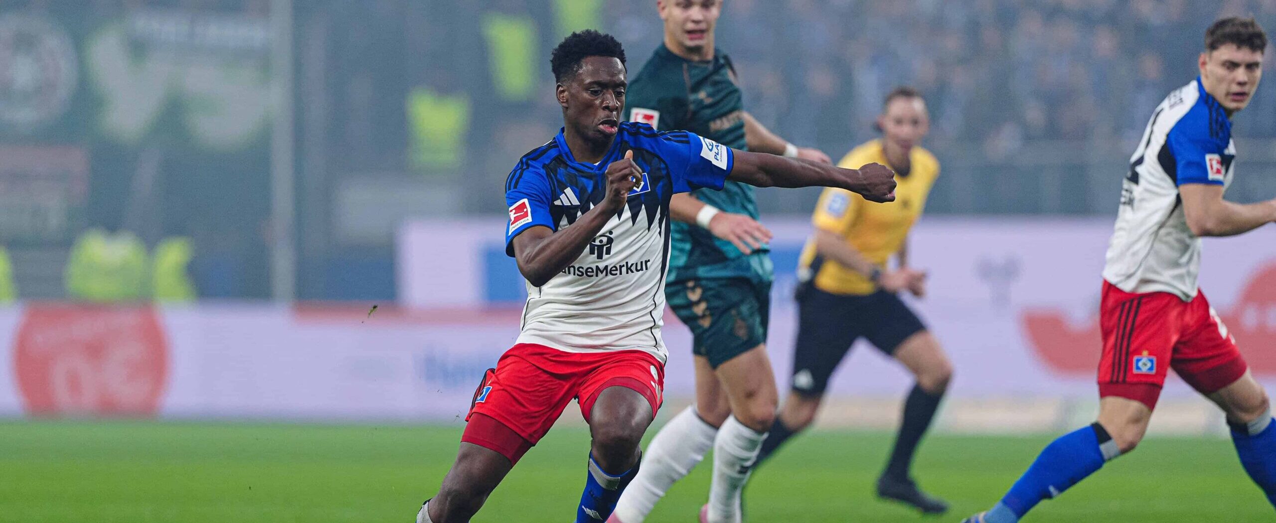 Albert Sambi Lokonga in action for Hamburg HSV in 2025