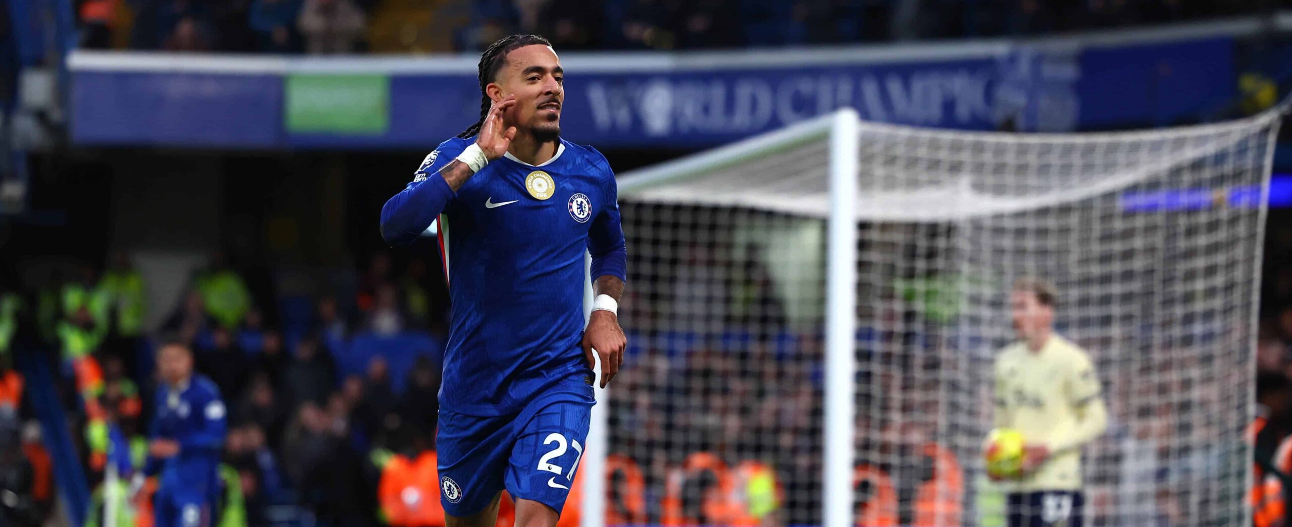 Malo Gusto in action for Chelsea in 2025