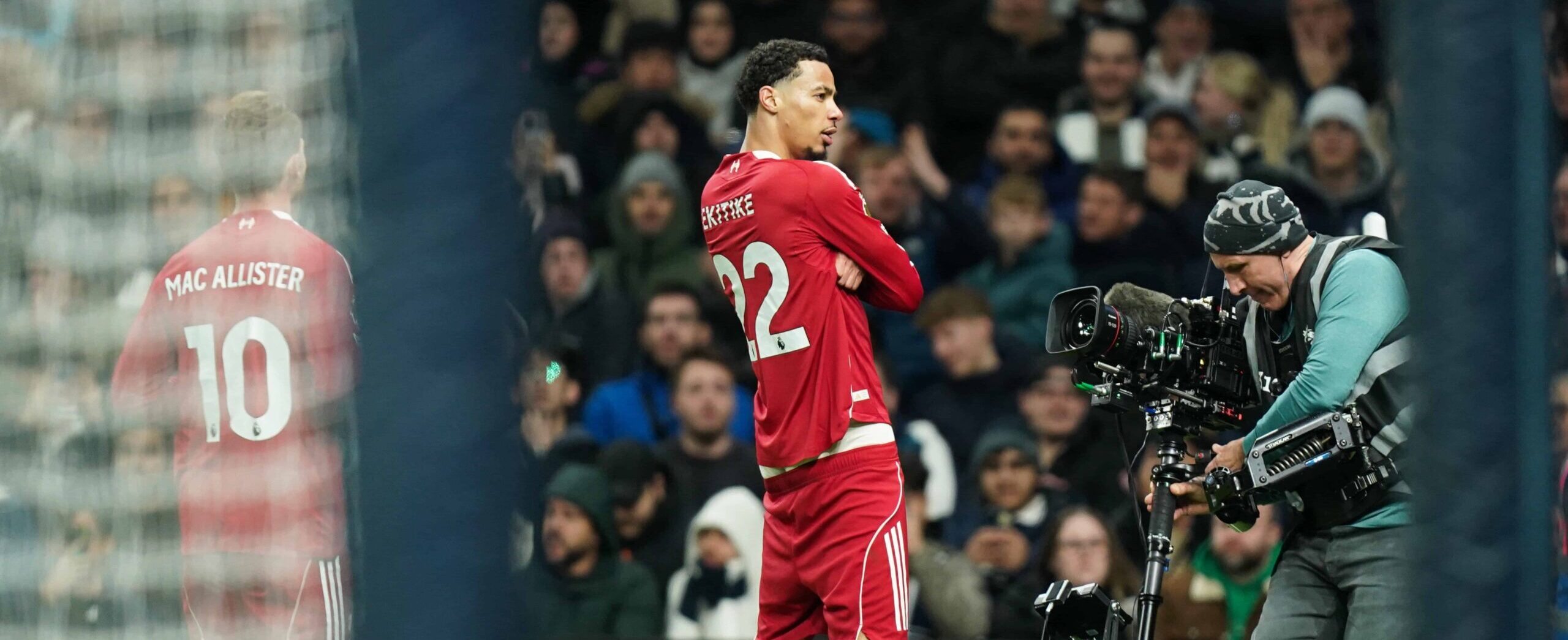 Hugo Ekitke in action for Liverpool against Spurs in 2025