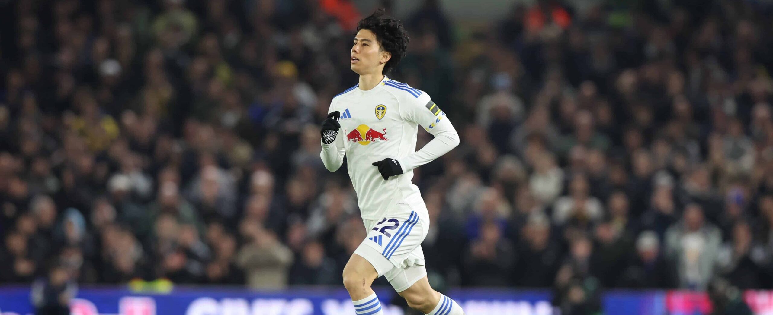 Ao Tanaka in action for Leeds United in 2026