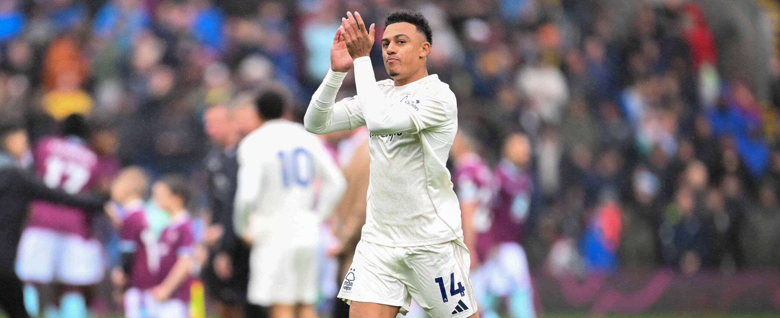 Dan Ndoye in action for Nottingham forest